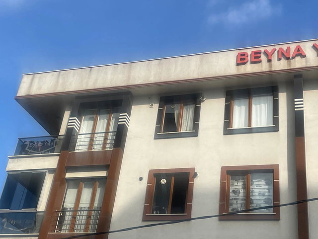 YAKUPLU'DA E-5'E YAKIN MERKEZİ KONUMDA ÇİFT GİRİŞLİ DUBLEKS DAİRE