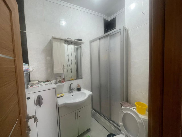 YAKUPLU'DA E-5'E YAKIN MERKEZİ KONUMDA ÇİFT GİRİŞLİ DUBLEKS DAİRE