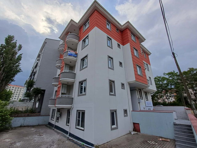 REMAX YAZ'DAN PLEVNE MAH. SAVAŞTEPE CAD. ÇAĞLAR SK KİRALIK DAİRE