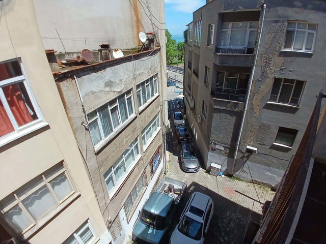 ORTAHISAR KEMERKAYA"DA SATILIK 2+1 DAİRE
