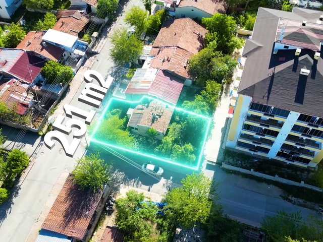 REMAX DOĞU'DAN FIRSAT YATIRIMLIK BAHÇELİ EV!!