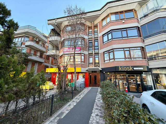 ÇANKAYA FİLİSTİN CADDESİ ÜZERİNDE YAPILI ASANSÖRLÜ 3+1 DAİRE