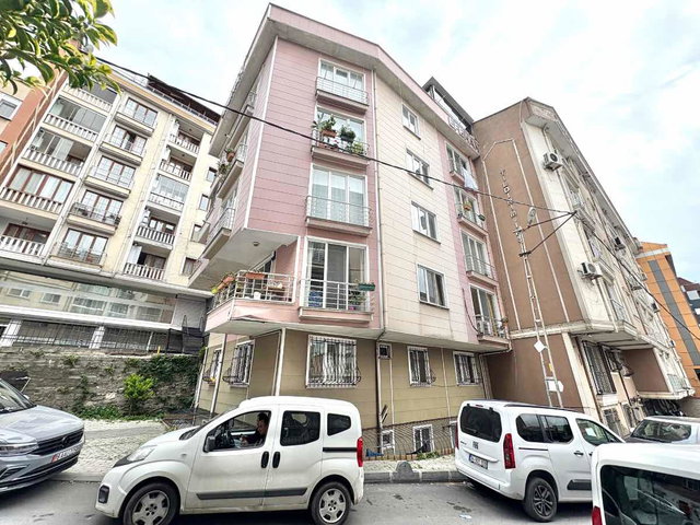 ŞİŞLİ PAŞA MAHALLESI KULELI EVLERINE KOMŞU 3+1 DUBLEKS DAIRE