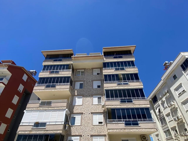 ŞEHİR MERKEZİNDE FERAH VE KULLANIŞLI2+1 DAİRE
