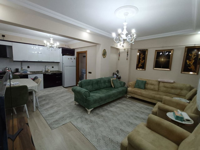 GEDİKKAYA FLORYA EVLERİNDE SATILIK DAİRE