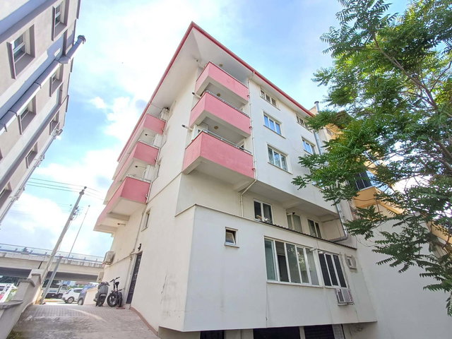 REMAX YAZ'DAN PLEVNE MAH.EŞYALI 1+1 KİRALIK DAİRE