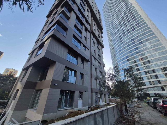 GÖZTEPE ÇIFTEHAVUZLARDA SIFIR GIRIŞ KATI KIRALIK 2+1 DAIRE