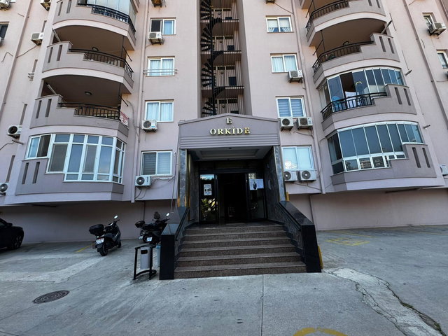 REMAX PALM'DEN LİPARİS 1 SİT.'DE MUHTEŞEM DENİZ MANZARALI 4+1
