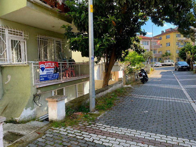 REMAX MİD BAHÇELİ EVLERDE SATILIK 3+1 DAİRE