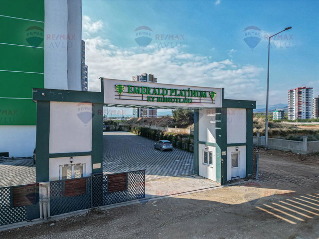 REMAX AVLU'DAN EMERALD PLATİNİUM SİTESİ'NDE SATILIK 2+1 DAİRE​