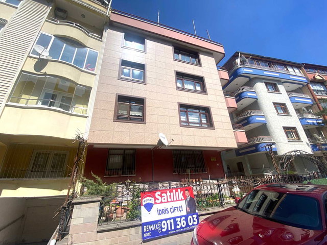 YENIMAHALLE YUNUS EMRE MAHALLESI YATIRIMLIK SATILIK  1+0 DAIRE