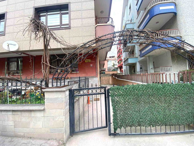 YENIMAHALLE YUNUS EMRE MAHALLESI YATIRIMLIK SATILIK  1+0 DAIRE