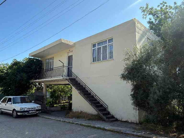MANAVGAT DOĞANÇAM MAHALLESİ'NDE SATILIK MÜSTAKİL EV VE ARSA HİSSESİ