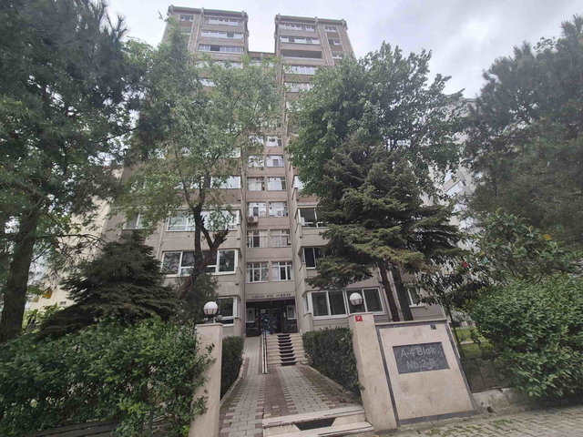 PERLAVİSTA AVM ARKASI HASBAHÇE SİTESİNDE FERAH 3+1 SATILIK DAİRE !