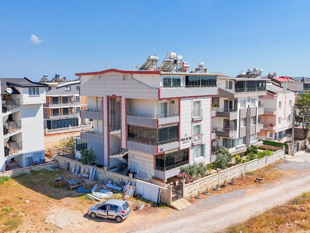 2+1 GENİŞ SATILIK ARA KAT DAİRE