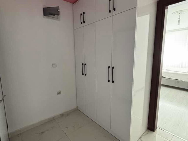 2+1 GENİŞ SATILIK ARA KAT DAİRE