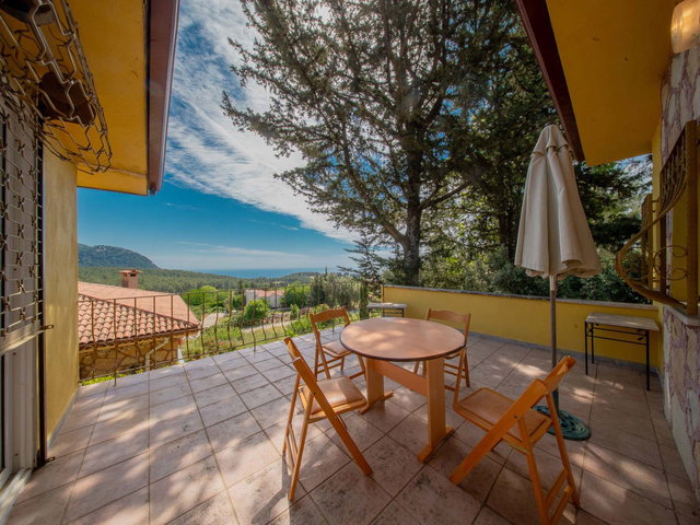 KEMER BEYCİK MÜSTAKİL SATILIK VİLLA