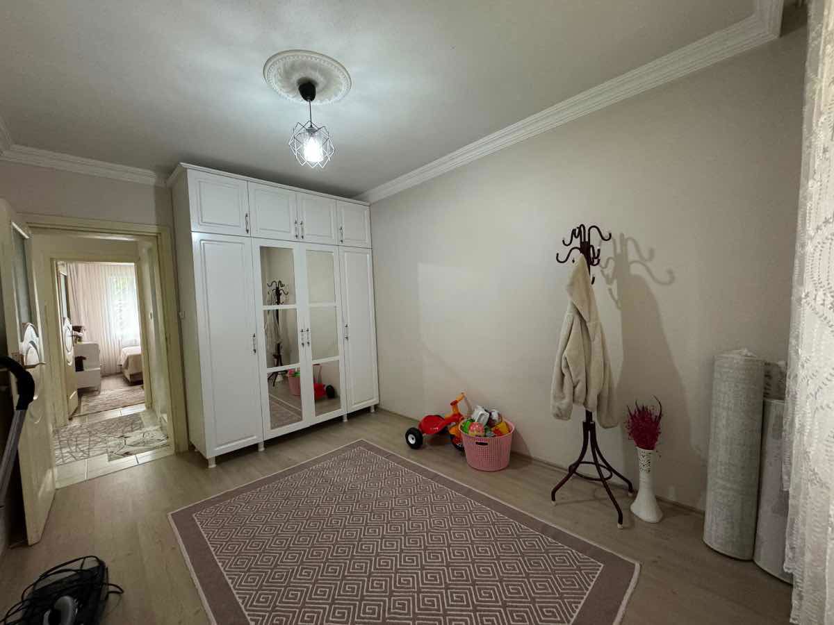 RE/MAX DEĞİŞİMDEN ULUKENT MAH. 3+1 SATILIK ARAKAT DAİRE