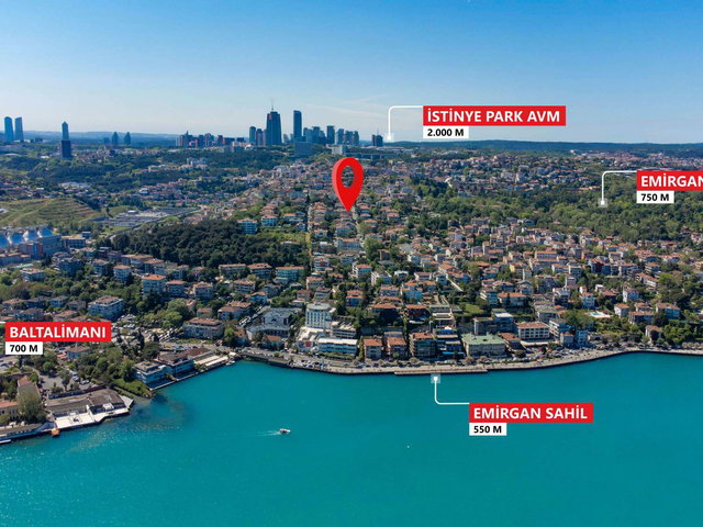 EMIRGAN’DA KÖŞE KONUMLU, BOĞAZ MANZARALI, 3 KATLI BAHÇELI MÜSTAKIL MÜLK