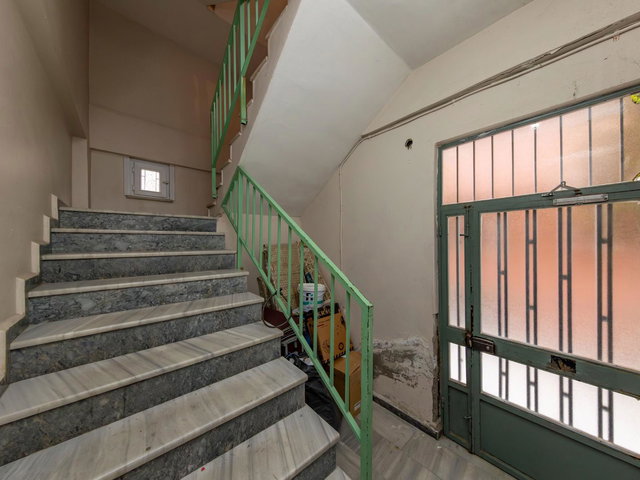 KAYIŞDAĞI METROSU YANI YATIRIMLIK/OTURUMLUK KAT MÜLKİYETLİ 3+1