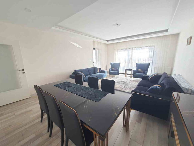 REMAX DOĞU'DAN ÇAYDAÇIRA VADİPARKTA KİRALIK 3+1 ARA KAT DAİRE