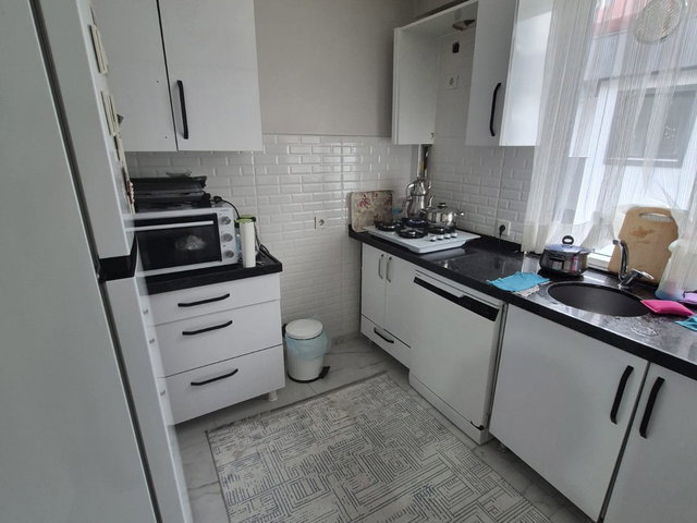 İÇERENKÖY'DE FERAH 2+1 SATILIK DUBLEKS DAİRE