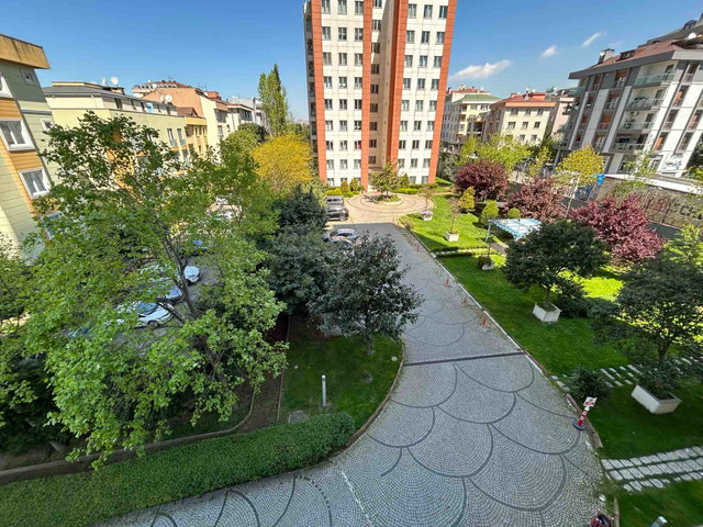 ADANUSPARK SİTESİNDE 1+1 ARA KATTA KİRALIK DAİRE