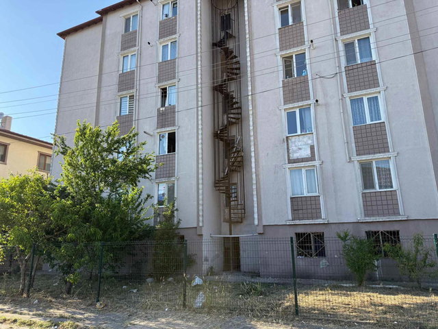 REMAX DESIGN TEKELER ÇAĞLAYAN BLOKLARINDA 2+1 SATILIK DAİRE