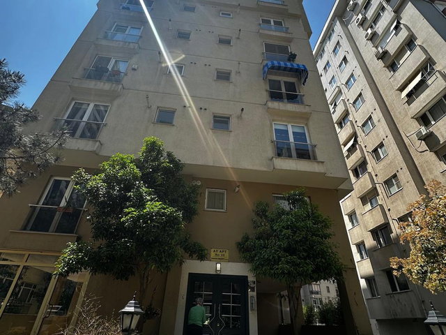 FENERYOLU MARMARAYA YAKIN MİMARİ TASARIMLI FIRSAT DAİRE