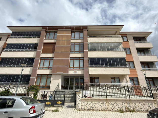 REMAX DEM'DEN DEMİRKENT'TE LÜKS 3,5+1 170M2 SATILIK DAİRE