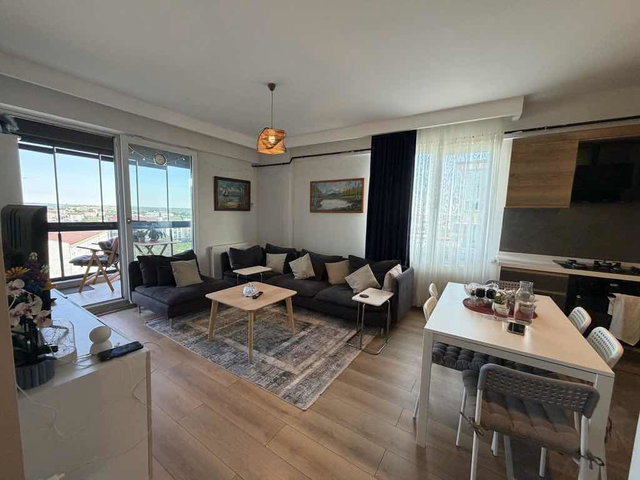 ESKA REFERANS SİTESİ’NDE LÜKS 1+1 SATILIK DAİRE