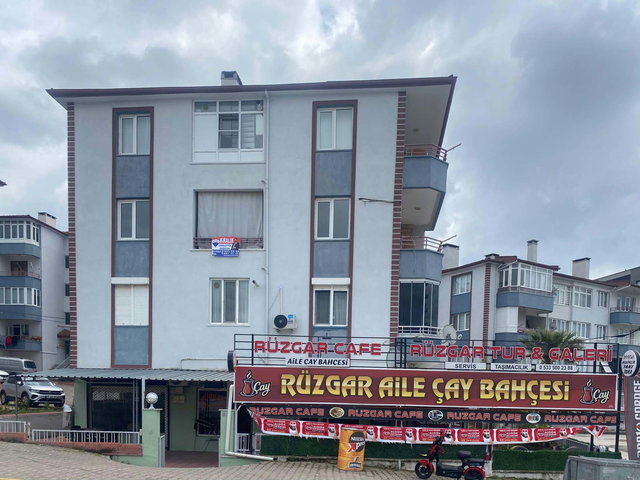 REMAX-MID'DEN SEFAKÖYÜN EN MERKEZİ KONUMUNDA KİRALIK DAİRE