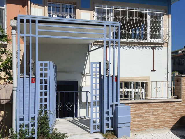 BAKIRKÖY KARTALTEPE’DE 305 M² ARSA İÇINDE SATILIK MÜSTAKIL BINA