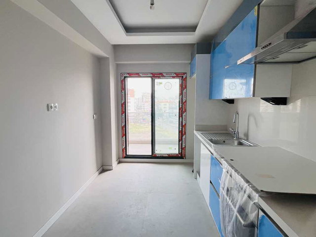 BEST ATAŞEHİR SÜTESİNDE 2+1 HAVUZLU SİTEDE KİRALIK DAİRE