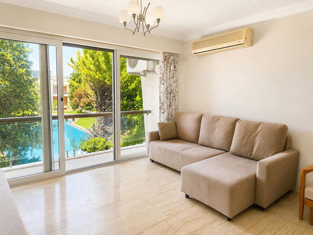 KADINLAR DENIZİNDE MANZARALI 4+1 FULL EŞYALI DUBLEX DAİRE