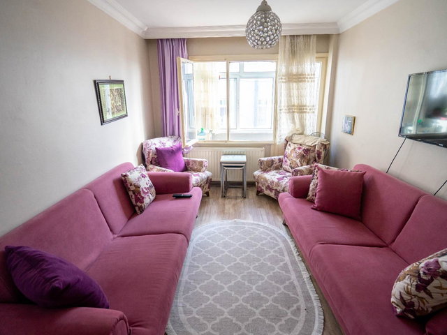 ŞİŞLİ FERİKÖY'DE TOPLU TAŞIMAYA BOMONTİ'YE YAKIN SATILIK 2+1 ARA KAT DAİRE