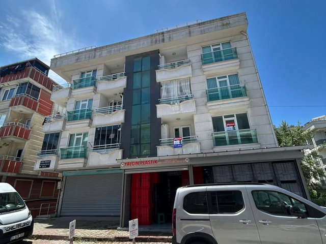 ESENYURT AKÇABURGAZ MERKEZDE İSKANLI 3+1 ÖN CEPHE SATILIK DAİRE