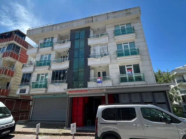 ESENYURT AKÇABURGAZ MERKEZDE İSKANLI 3+1 ÖN CEPHE SATILIK DAİRE