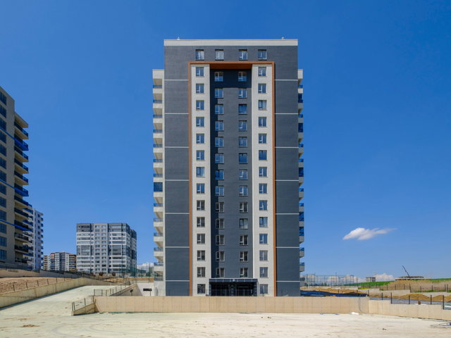 HİFA KONUTLARINDA 4 +1 İSTANBUL YOLU VE METRO YAKINI SATILIK