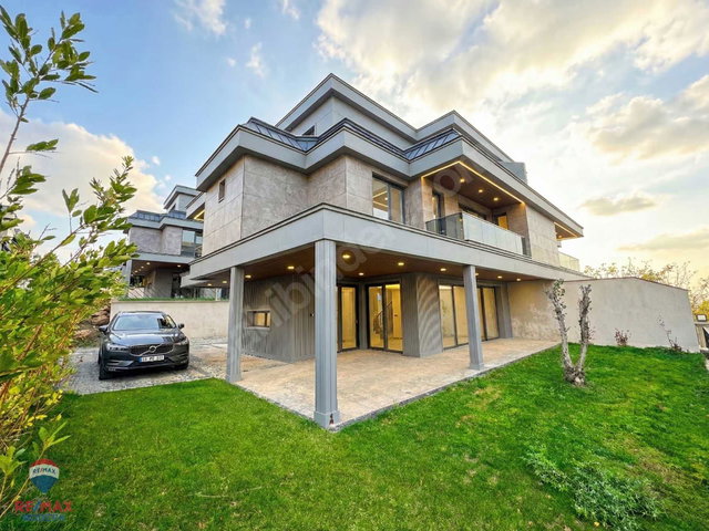 ATAKUM | BÜYÜKKOYUMCADA SATILIK ULTRA LÜKS VİLLA -GERÇEK FIRSAT