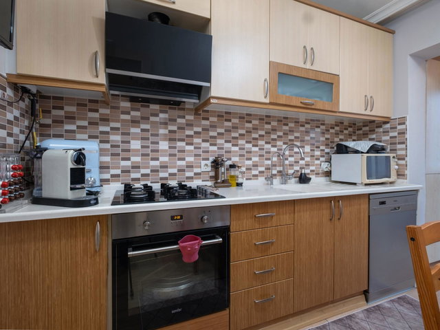 REMAX ADVANTAGE'DEN KREDİYE UYGUN KARNUR İNŞAAT YAPIMI GENİŞ 2+1 DAİRE