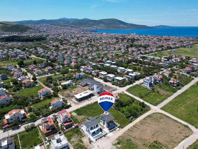 MÜSTAKİL MERKEZE YAKIN VİLLA