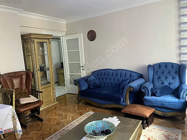 YAYLA MERKEZDE 3+1 GENIŞ FERAH KULLANIŞLI ARA KAT