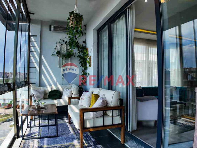 BEYLİKDÜZÜ ROSE GARDEN KAVAKLI'DA PEYZAJ MANZARALI GENİŞ SATILIK 4+1 DAİRE