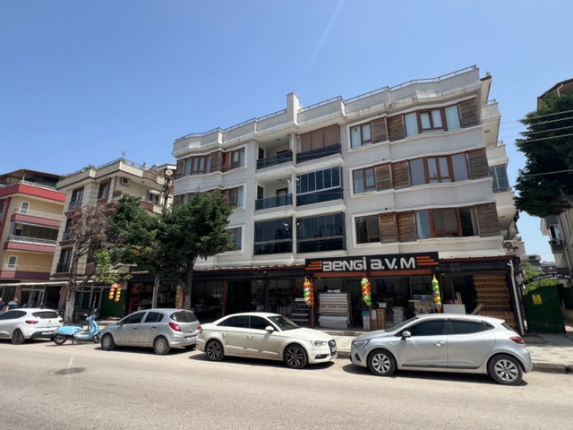 REMAX MASA YALOVA İSMETPAŞA MAHALLESİ 3+1 137 M2 SATILIK DAİRE