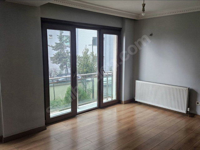İSTANBUL KARTAL YAKACIK YENİ MAHALLE YAKACIK LİFE SİTESİ KİRALIK BOŞ 1+1 DAİRE