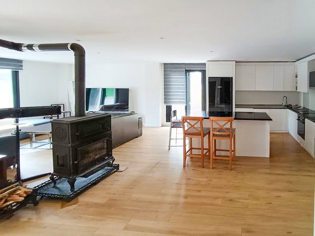 ÇATALCA İNCEĞİZ’DE 800 M² BAHÇE İÇERİSİNDE MÜSTAKİL VİLLA + 800 M² 'LİK YAPISIZ PARSEL