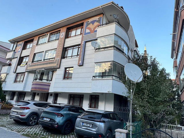 ÇANKAYA BİRLİK MAHALLESI'NDE PEYZAJ BAHÇELİ,EŞYALI,LÜKS  2+1 BAHÇE KATI KİRALIK DAİRE
