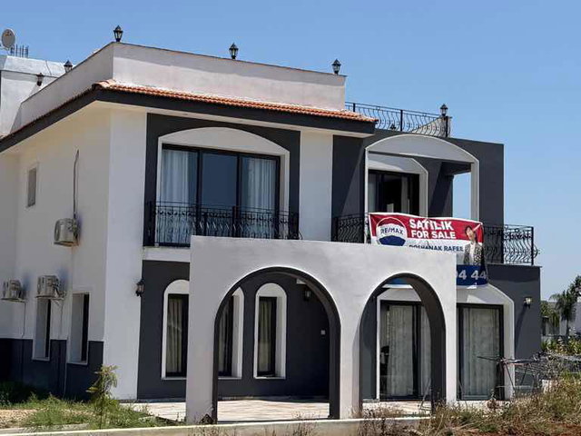 BOĞAZ BÖLGESİNDE DENİZ MANZARALI LÜKS MÜSTAKİL VİLLA