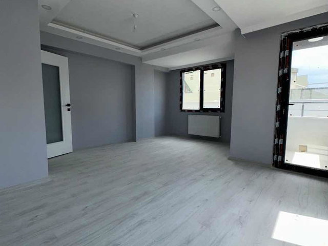 BAHÇELİEVLER DEVLET HASTANESİ YAKIN, SIFIR, BALKONLU 2+1 DAİRE